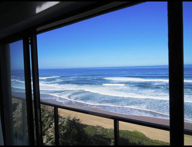 4 BEDROOM HOUSE FOR SALE IN WILDERNESS EAST